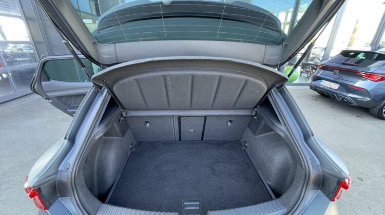 Leon `1.5e TSI DSG 5T Keyless Kamera Beats Audio