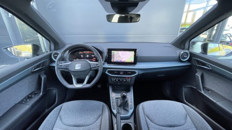 Arona 1,0TSi Xperience Schalter Navi LED Kamera