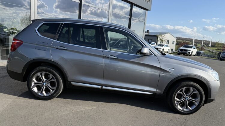 X3 xDrive 20 d Vollleder SHZ Kamera Xenon X-Line