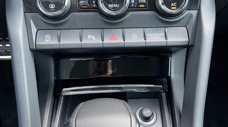 Kodiaq Scout 2,0TDi 4×4 19″Alcantara AHK WSShz