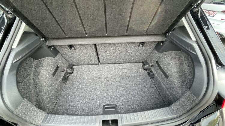 Ibiza Style 1.0TSI Kamera SHZ Apple LED
