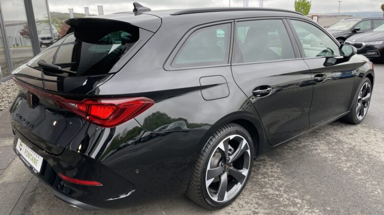 Leon Sportstourer 1.5TSI LED Keyless Navi SHZ