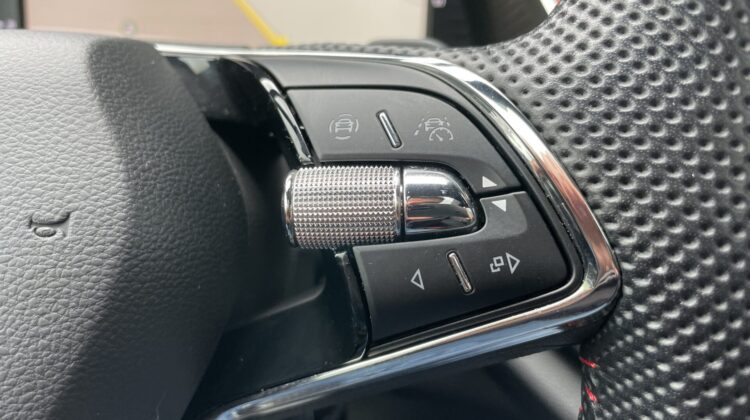 Octavia Combi RS HUD Matrix Keyless Pano