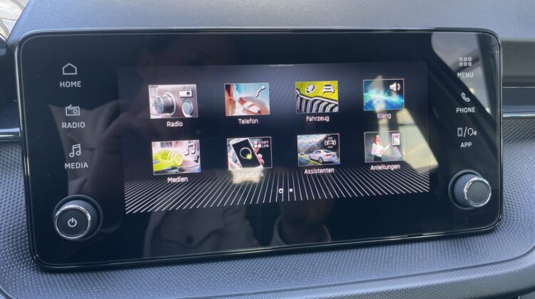 Fabia 1,0 Schalter Virtual Klima PDC LED Carplay