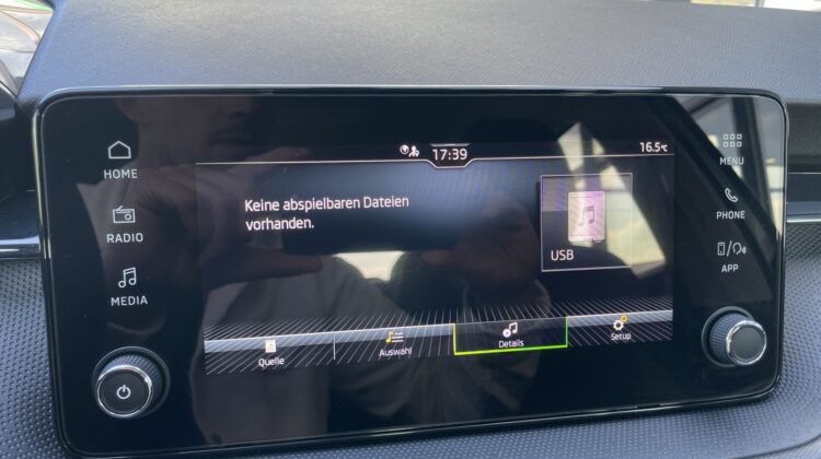 Fabia 1,0 Schalter Virtual Klima PDC LED Carplay