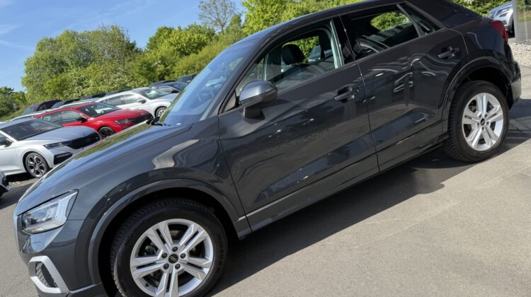 Q2 35 TFSI advanced Navi Kamera Keyless VC Lane