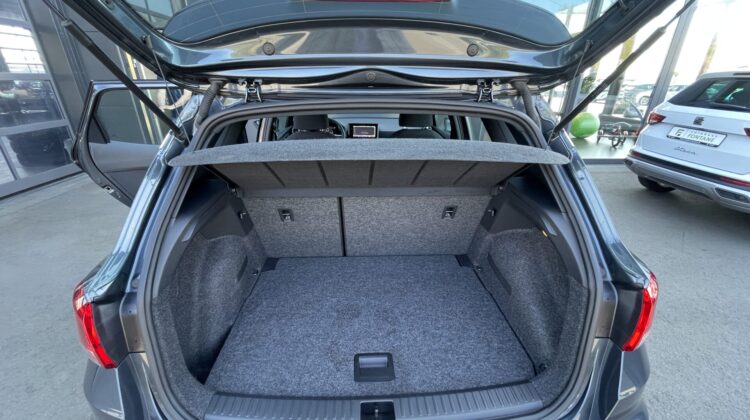 Arona 1,0TSi Xperience Schalter Navi LED Kamera