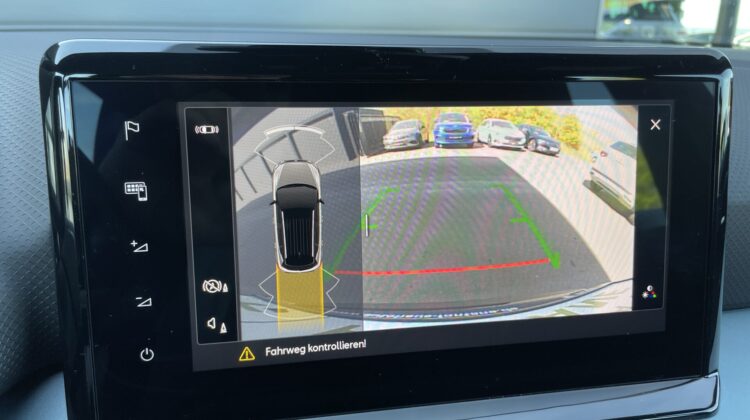 Arona 1,0TSi Xperience Schalter Navi LED Kamera
