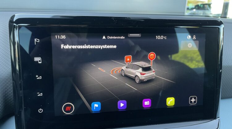 Arona 1,0TSi Xperience Schalter Navi LED Kamera
