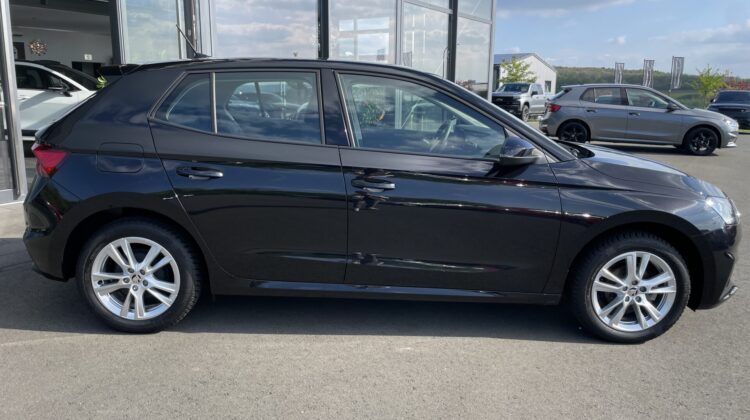 Fabia 1.0TSI Selection 16″Alu Matrix Keyless VC