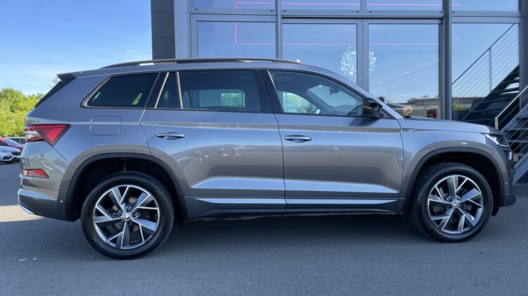 Kodiaq 2,0TSi Sportline 4×4 19″Pano AHK ACC Alc.
