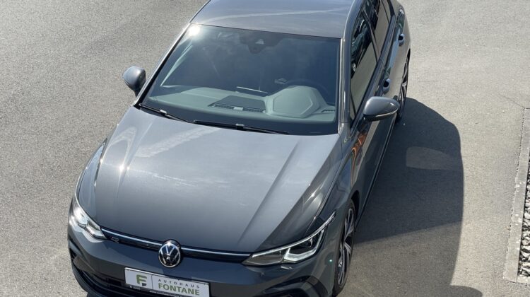 Golf VIII Lim. R-Line eTSI Kamera Keyless ACC
