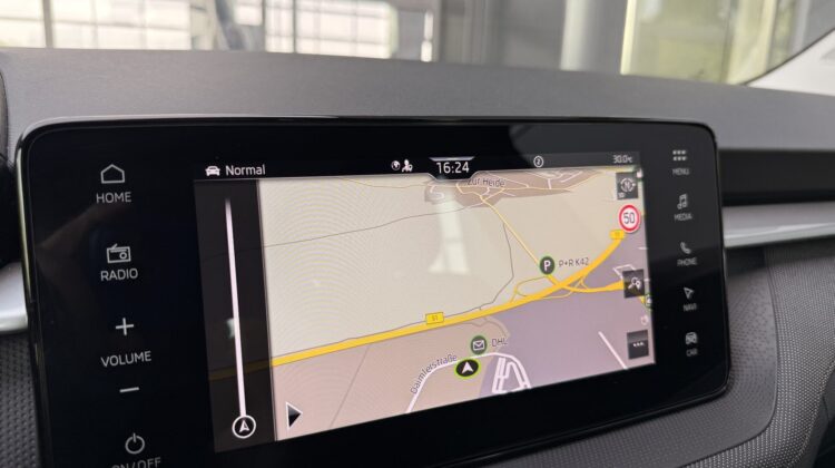 Fabia 1.0TSI Selection DSG 16″ Temp LED VC Navi