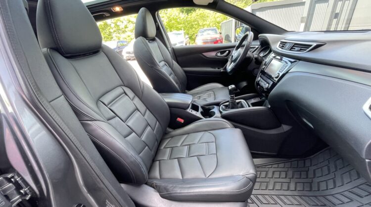 Qashqai Tekna+ Pano Leder Navi AHK 360°