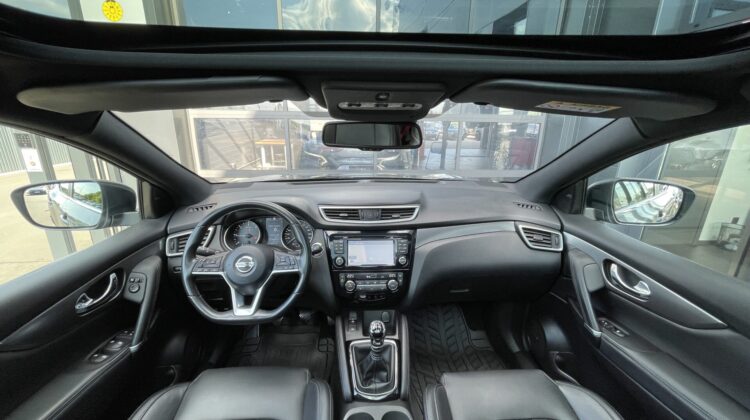 Qashqai Tekna+ Pano Leder Navi AHK 360°