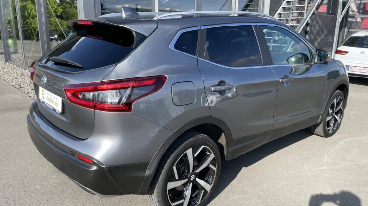 Qashqai Tekna+ Pano Leder Navi AHK 360°