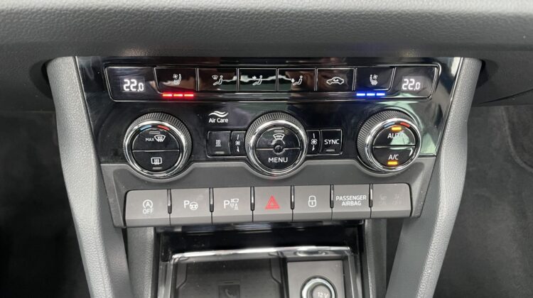 Kodiaq 2,0TDi L&K 4×4 Pano 360° Standhz Canton