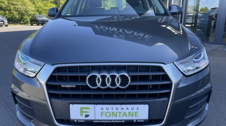 Q3 2,0TDi DSG quattro Navi Kamera PDC Xenon