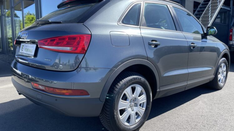 Q3 2,0TDi DSG quattro Navi Kamera PDC Xenon