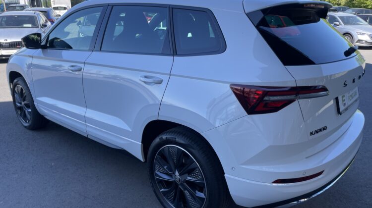 Karoq 2,0TDi Sportline 4×4 Standhz Keyless ACC