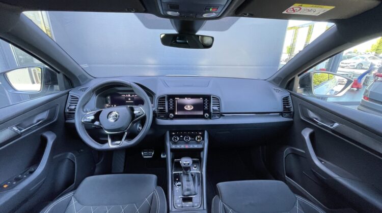 Karoq 2,0TDi Sportline 4×4 Standhz Keyless ACC
