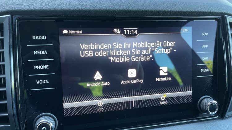 Karoq 2,0TDi Sportline 4×4 Standhz Keyless ACC