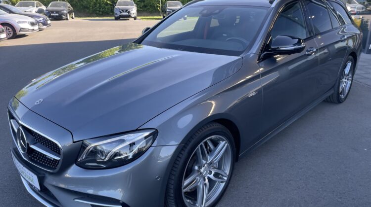 E 53 AMG T 4Matic+ AHK Pano Multibeam Widescreen