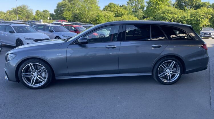 E 53 AMG T 4Matic+ AHK Pano Multibeam Widescreen
