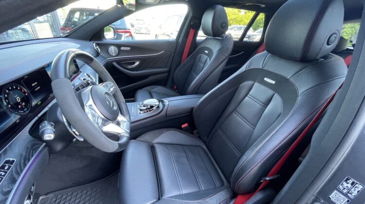 E 53 AMG T 4Matic+ AHK Pano Multibeam Widescreen