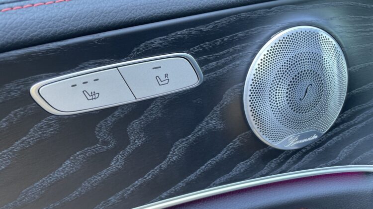 E 53 AMG T 4Matic+ AHK Pano Multibeam Widescreen