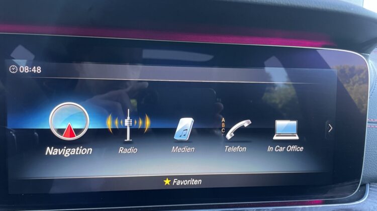 E 53 AMG T 4Matic+ AHK Pano Multibeam Widescreen