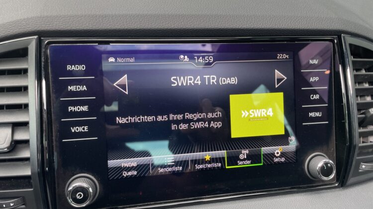 Karoq 2,0TSi Sportline 4×4 Pano AHK Kamera Key
