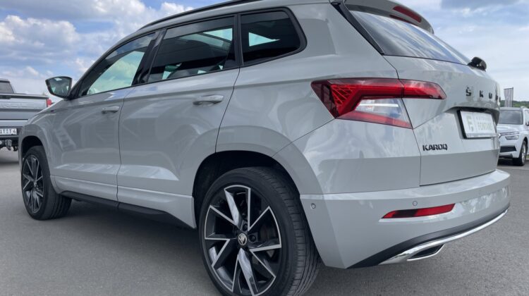 Karoq 2,0TSi Sportline 4×4 Pano AHK Kamera Key