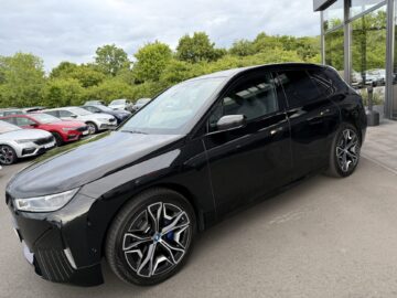 iX 40 xDrive Sport 22″ Alu AHK Harmann/Kar. DAP