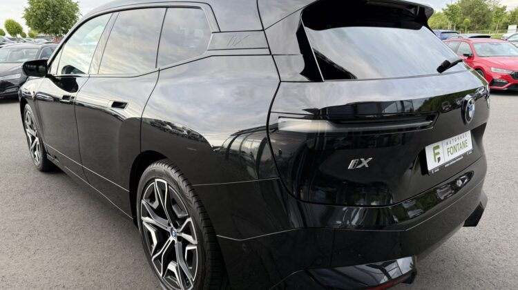iX 40 xDrive Sport 22″ Alu AHK Harmann/Kar. DAP