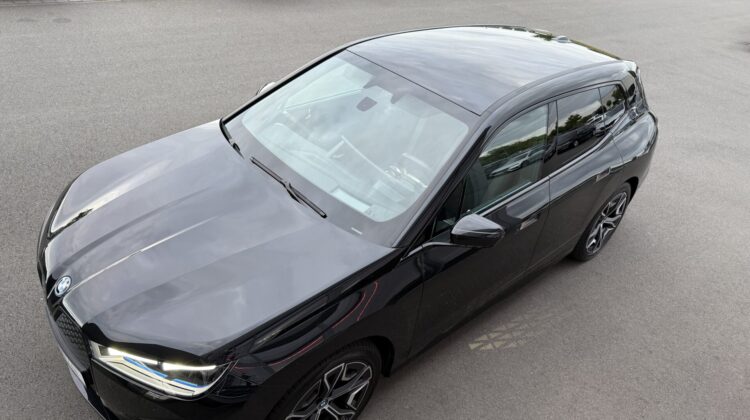 iX 40 xDrive Sport 22″ Alu AHK Harmann/Kar. DAP