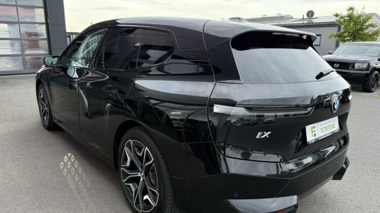 iX 40 xDrive Sport 22″ Alu AHK Harmann/Kar. DAP