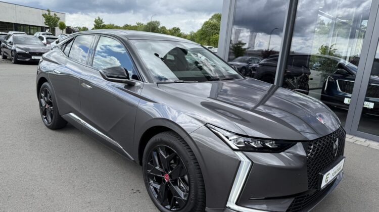 DS4 DS 4 Performance Line + Pano 360° Keyless