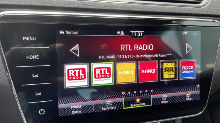 Superb Combi 2,0TSi Sportline 4×4 19″Columbus