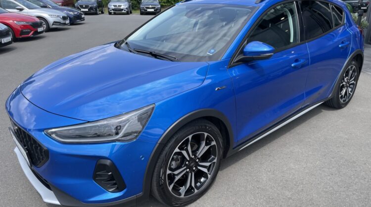 Focus Limo 1,5 TDCi Active X B&O Navi Apple Key