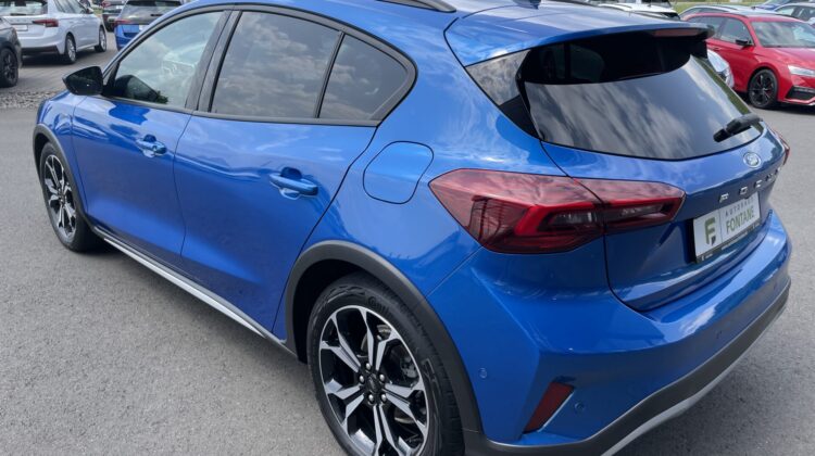 Focus Limo 1,5 TDCi Active X B&O Navi Apple Key