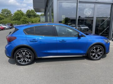 Focus Limo 1,5 TDCi Active X B&O Navi Apple Key