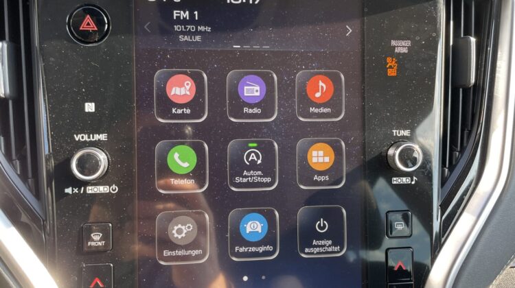 OUTBACK 2,5 4×4 Apple LED Navi Lenkradheizung