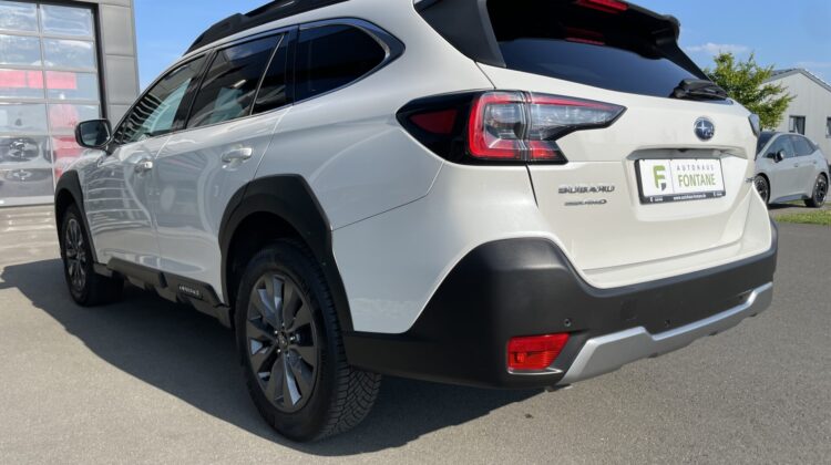 OUTBACK 2,5 4×4 Apple LED Navi Lenkradheizung