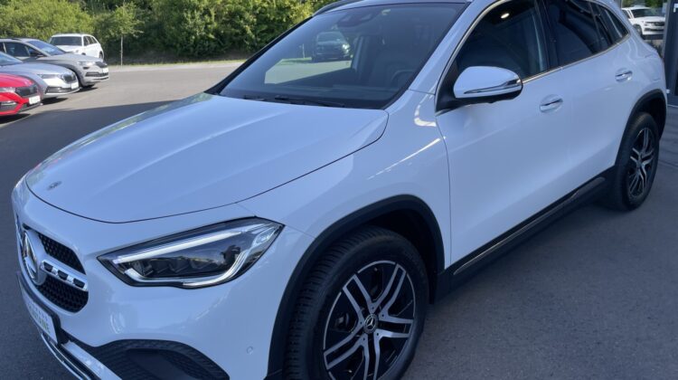 GLA 250 4Matic 360° Navi Pano Leder Massage LED