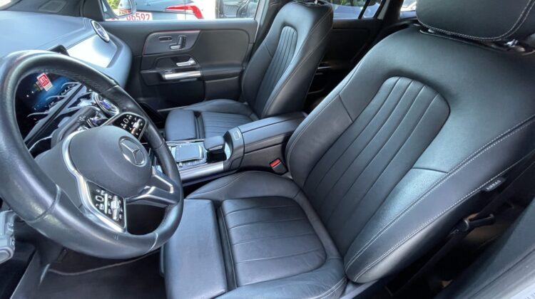 GLA 250 4Matic 360° Navi Pano Leder Massage LED