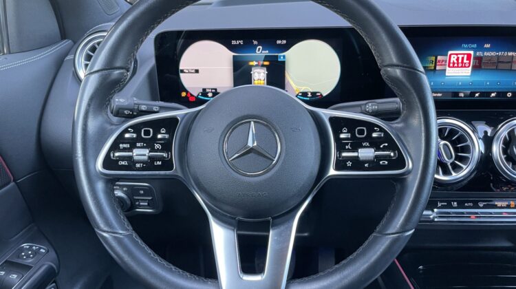 GLA 250 4Matic 360° Navi Pano Leder Massage LED