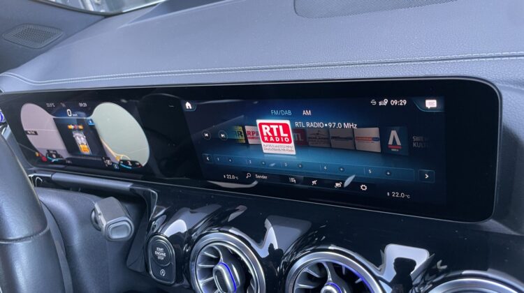 GLA 250 4Matic 360° Navi Pano Leder Massage LED