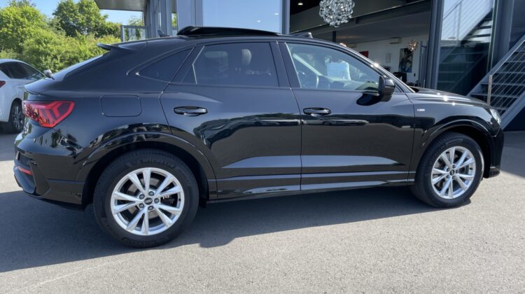 Q3 Sportback 2,0TFSI quattro Sline Black MMiPlus