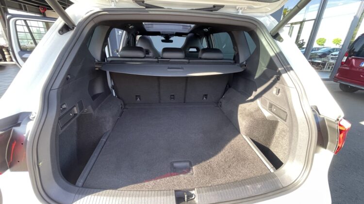 Tarraco 2,0TDi FR 4Drive Pano AHK 20″ Beats 360°